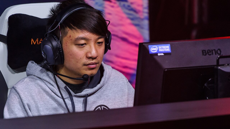 Bulldog Esports recover from game one to beat Brod n Friends