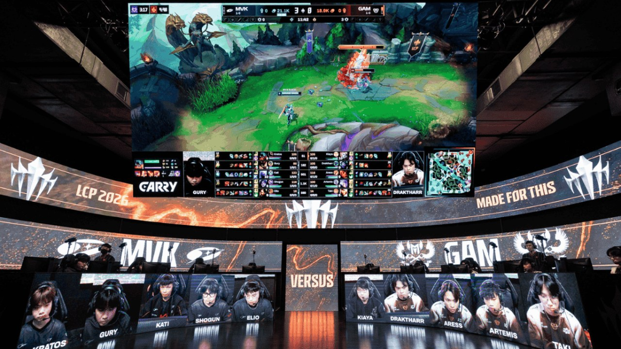 MVK Esports and Ground Zero players compete on the LCP stage