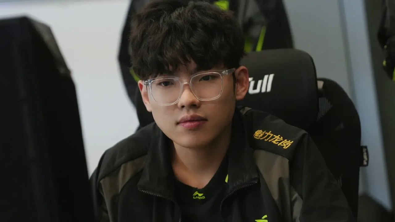 A Ninjas in Pyjamas player poses in the current team jersey