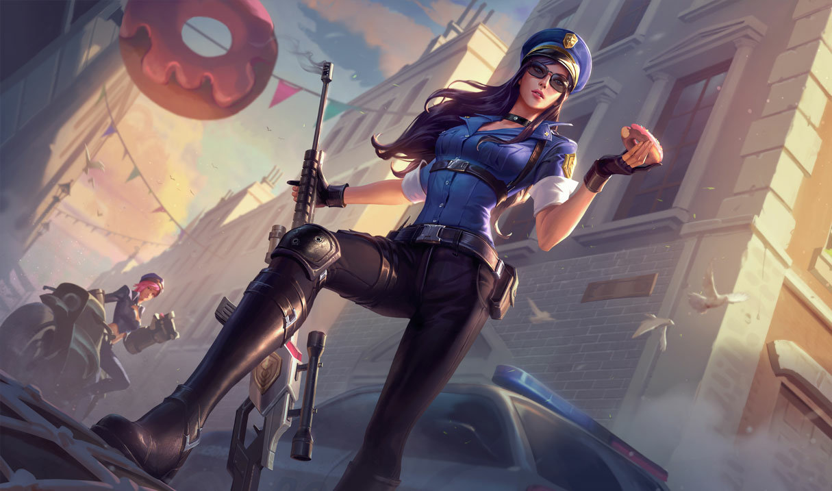 Officer Caitlyn splash art